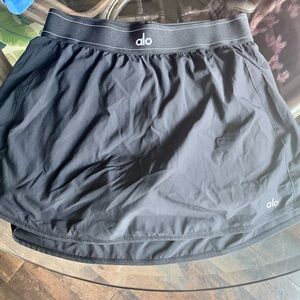 Brand new alo skirt
